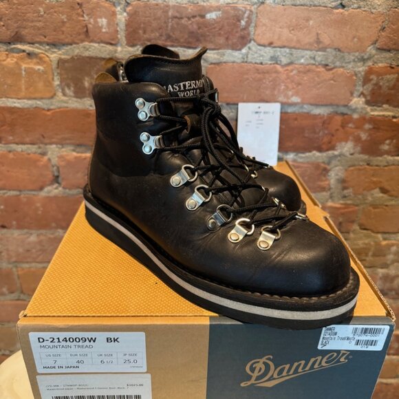 Mastermind Japan x Danner Mountain Tread Boots Black – Skull Logo - Picture 4 of 7